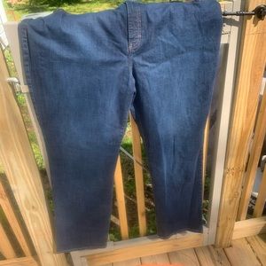 Lee’s comfort fit jeans